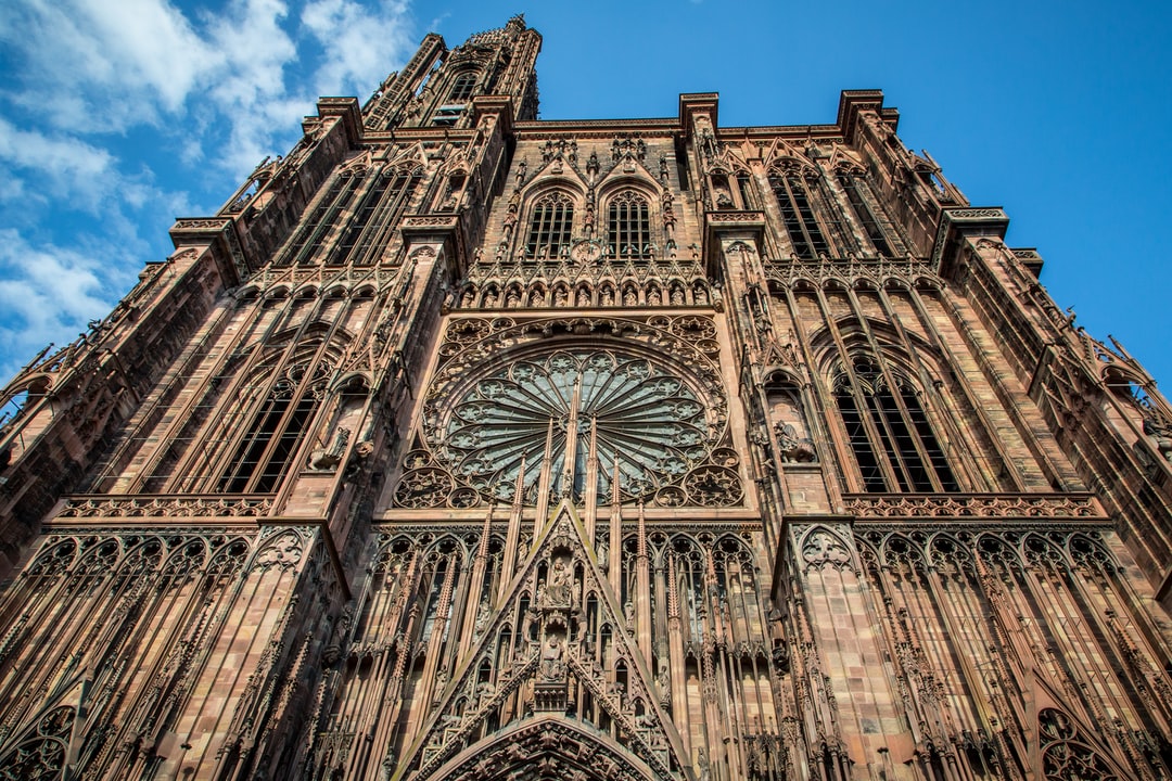 Bucket Bejeweled #4: Durham Cathedral – Humble Monks Who Conjured A Masterpiece